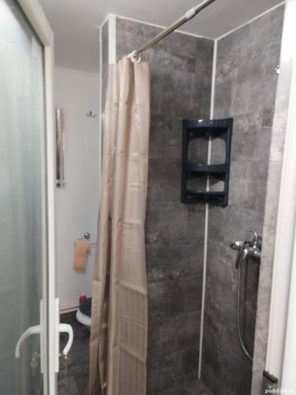 Inchiriez spatiu comercial - 5