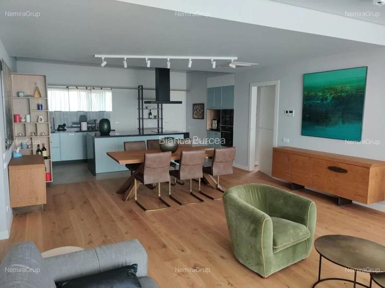Apartament 4 camere - zona Floreasca