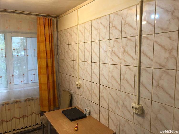 Moreni apartament de vanzare (langa primarie) - 1