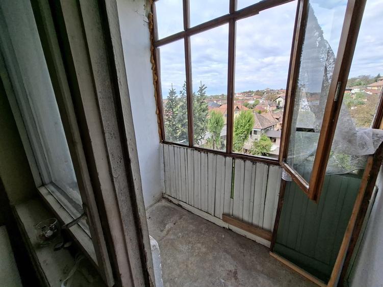 Garsonieră semidecomandată în Central