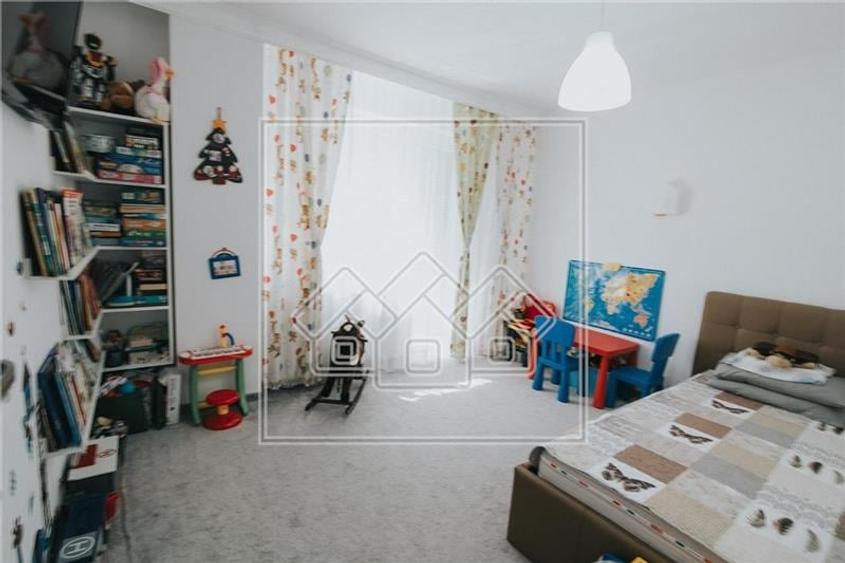Apartament de vanzare in Sibiu-3 camere, 2 balcoane si garaj subteran - 7
