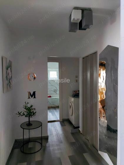 Inchiriere apartament cu 2 camere decomandate