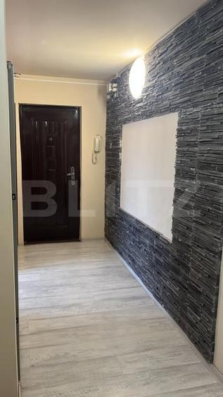 Apartament cu 2 camere decomandat, mobilat în Câmpia Turzii
