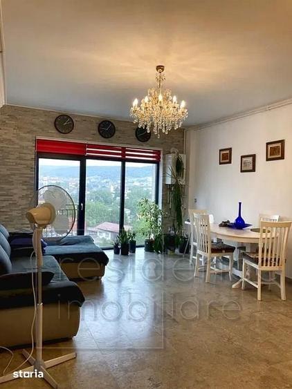 Apartament cu 2 camere semidecomandat în Plopilor