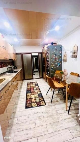 Apartament cu 3 camere în Plantelor