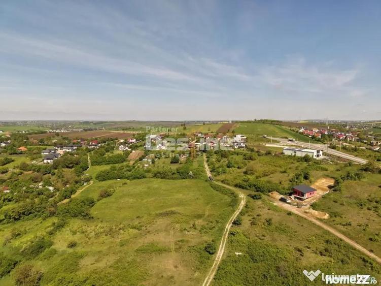 Teren de 8000 mp, în Ciurbești