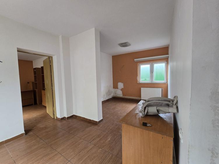Spațiu comercial, de 86 mp, în Sud