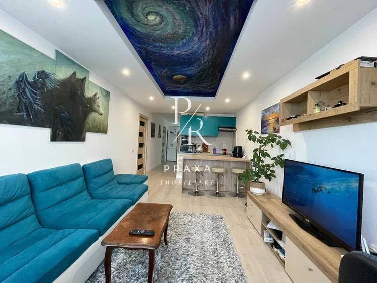 Apartament cu 3 camere semidecomandat, mobilat în Florești