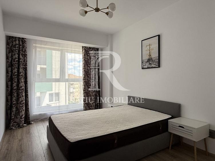 Apartament cu 3 camere decomandat, mobilat în Calea Aradului