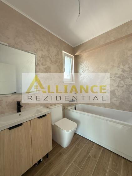 Casă individuală cu 4 camere decomandat cu Canalizare în Berceni