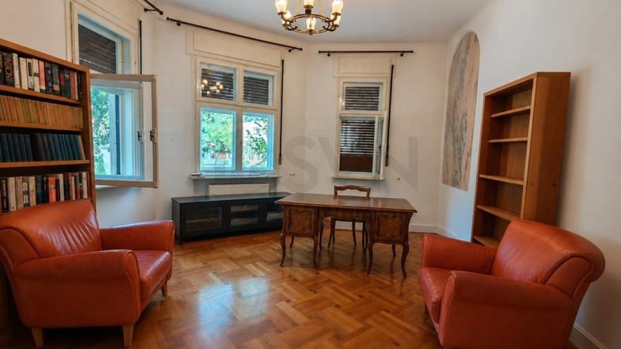 Apartament cu 5 camere semidecomandat în Dorobanți