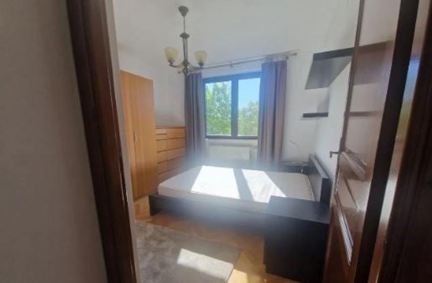 Apartament cu 2 camere semidecomandat, mobilat în Cotroceni