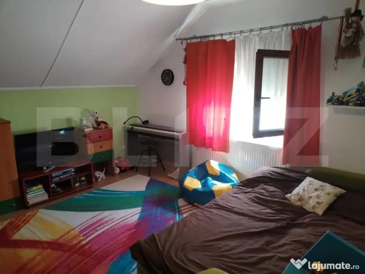 Casă cu 4 camere cu Teren 1241 Mp în Amați