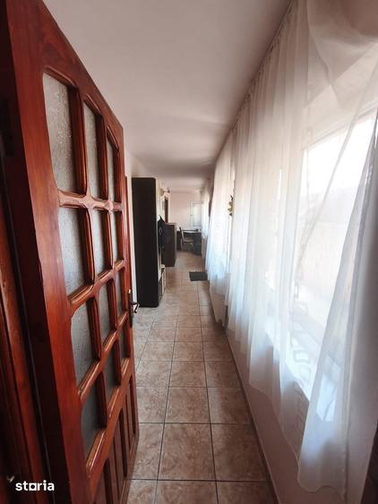 Casă cu 3 camere cu Teren 142 Mp în Tomis II