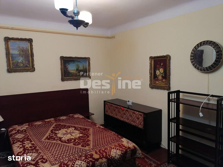 Casă cu 3 camere cu Teren 295 Mp în Giulești