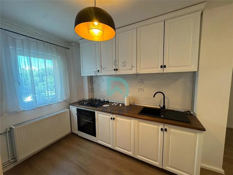 Apartament cu 2 camere decomandat în Griviței