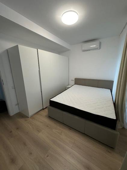 Apartament cu 2 camere decomandat, mobilat în Decebal