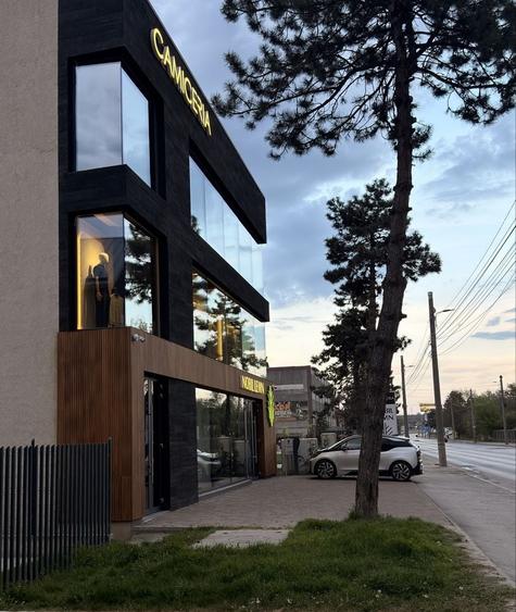 Spațiu comercial, de 330 mp, în Central
