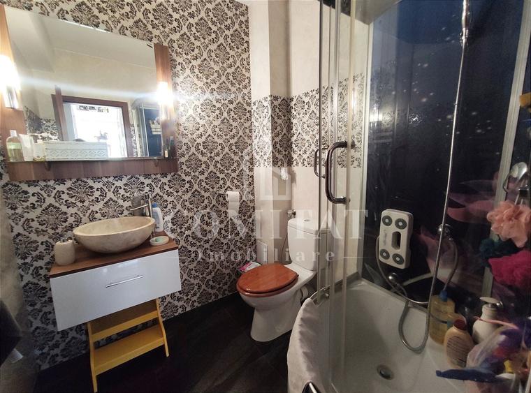Duplex cu 4 camere cu Canalizare în Bună Ziua
