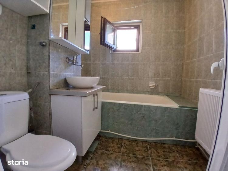 Apartament cu 2 camere decomandat în Est