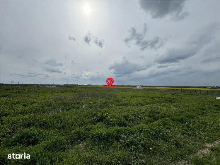 Teren de 2500 mp, în Boreal