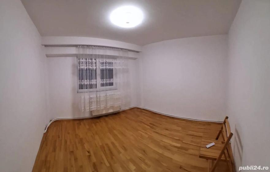 Apartament 3 camere 2 bai etaj 1 - 2