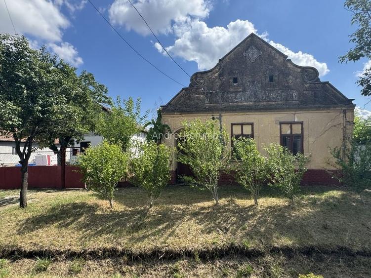 Casa Demolabila Cu Teren 1481 mp In Becicherecu Mic,Vatra Veche,Asfalt,Fs 15m