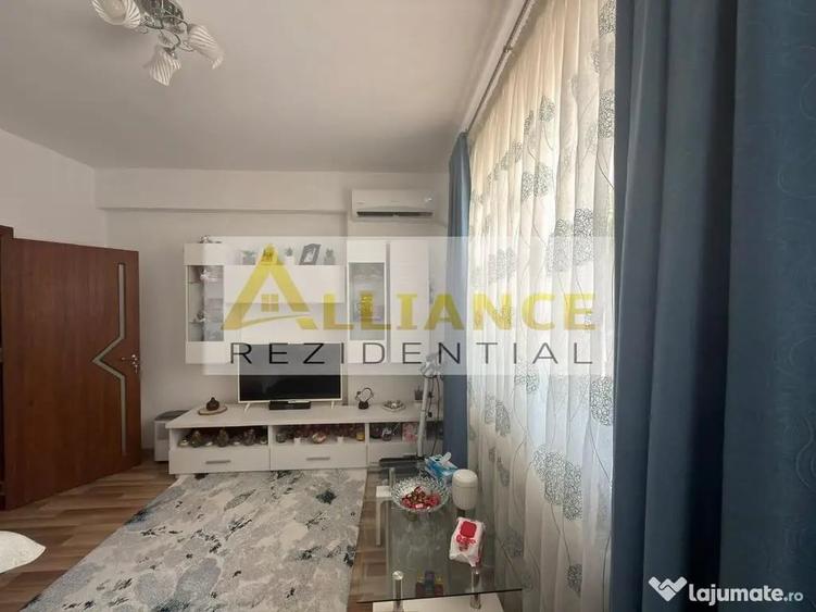 Apartament cu 2 camere decomandat în Titan