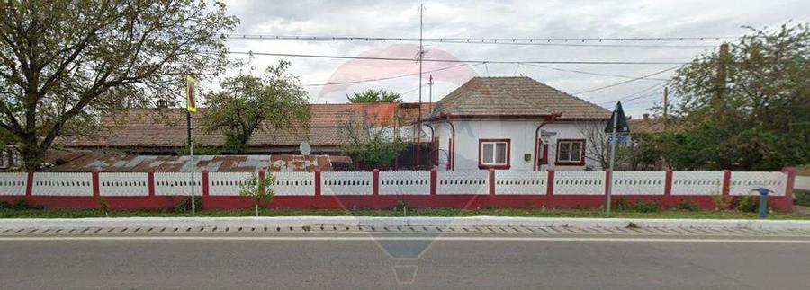 Casa ?i teren de 9 600mp de vanzare in Galicea Mare - 2