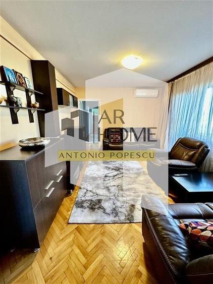 Vanzare apartament 3 camere, centrala proprie, Ploiesti, zona Nord - 1