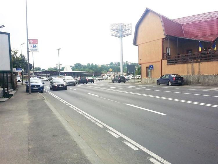 Spatiu: comercial, showroom, productie de inchiriat in Bartolomeu - 4