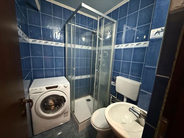 Inchiriez apartament 3 camere - 5