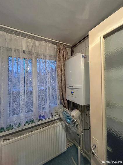 Apartament cu 3 camere ( spatiu comercial) CET ANDA - 4