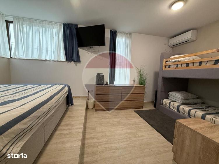 Spațiu comercial, de 251 mp, în Central