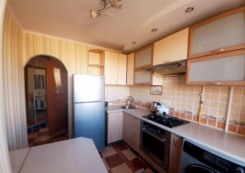 Inchiriez apartament cu 1 camera in zona Semicentrala - 1