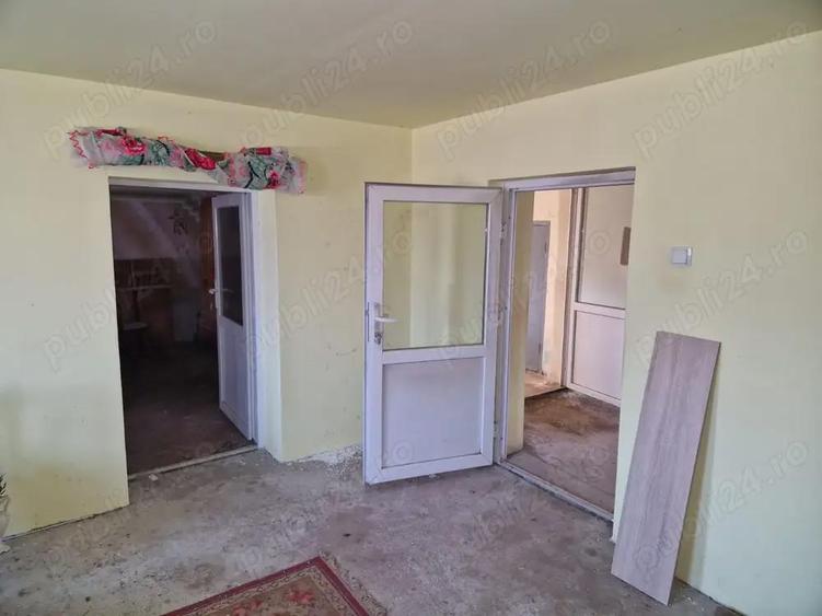 Casa de vanzare Dezesti - 9