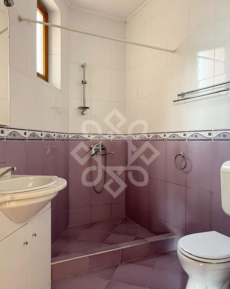 Vila pe Malul Crisului, strada Facliei Oradea - 8