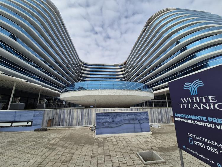 Mamaia - WHITE TITANIC- apartament spectaculos la malul marii - 1