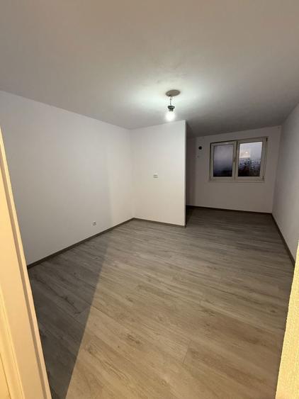 Garsoniera de vanzare - 7