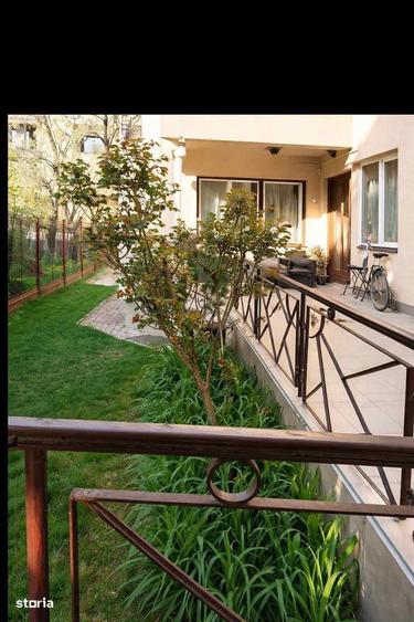 De vanzare casa in Andrei Muresanu - 1