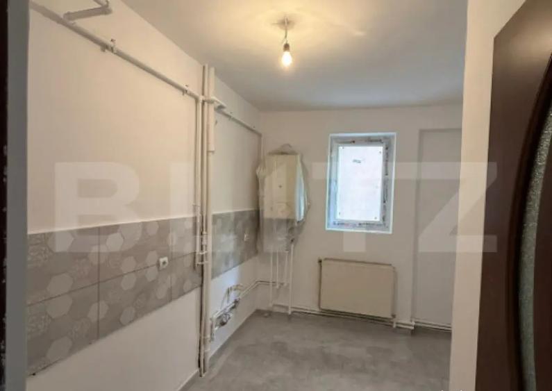 Apartament 2 camere semidecomandat intr-o zona foarte linist - 4