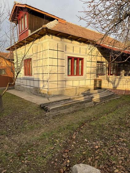 Casa comuna Dragoesti, judetul Valcea - 5