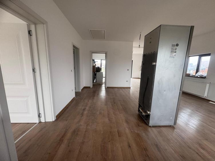 Casa individuala, exterior la gri! - 7