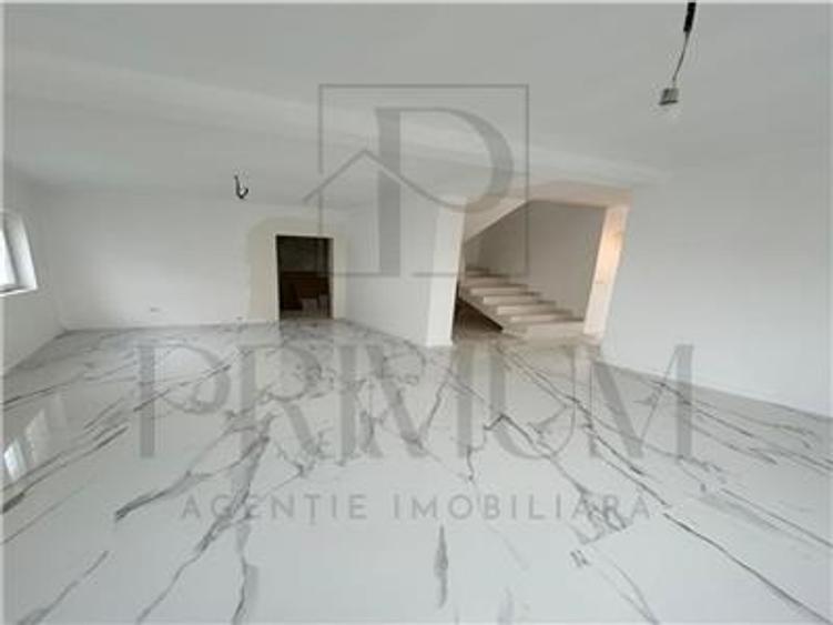 Duplex rafinat- zona excelenta - finisaje deosebite - despartit prin camera tehn - 6