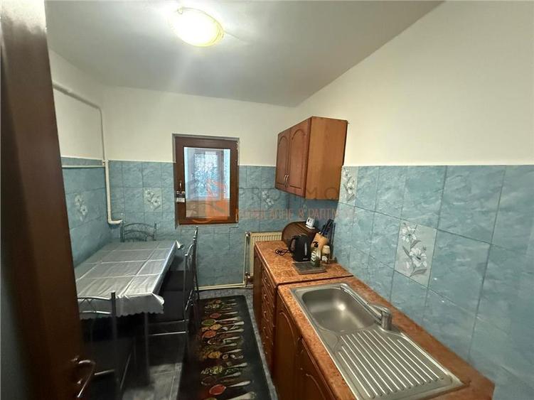 Apartament 2 camere cf 1  decomandat zona Brosteni - 4