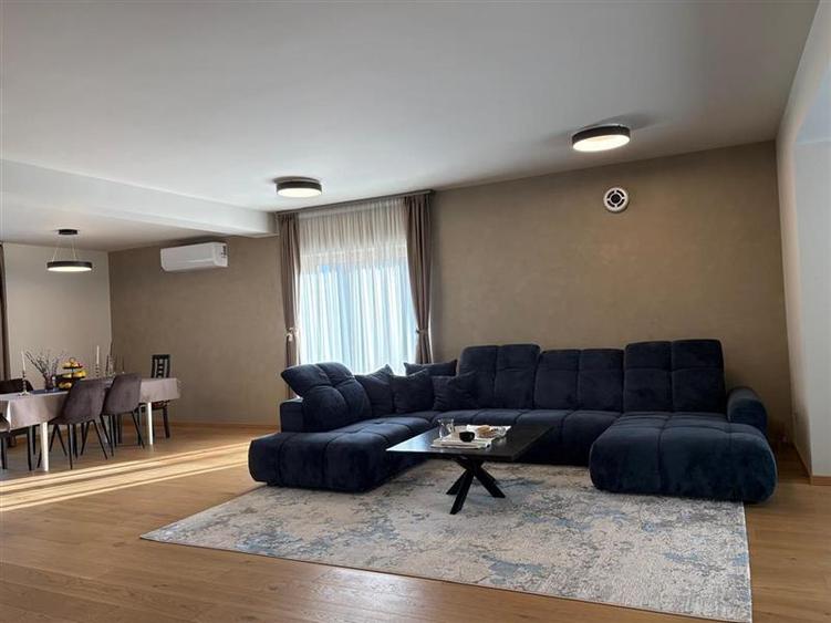 Duplex cu 4 camere cu Canalizare în Iris