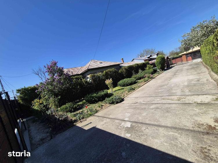 Proprietate mare 2529 mp casa si anexe - 16