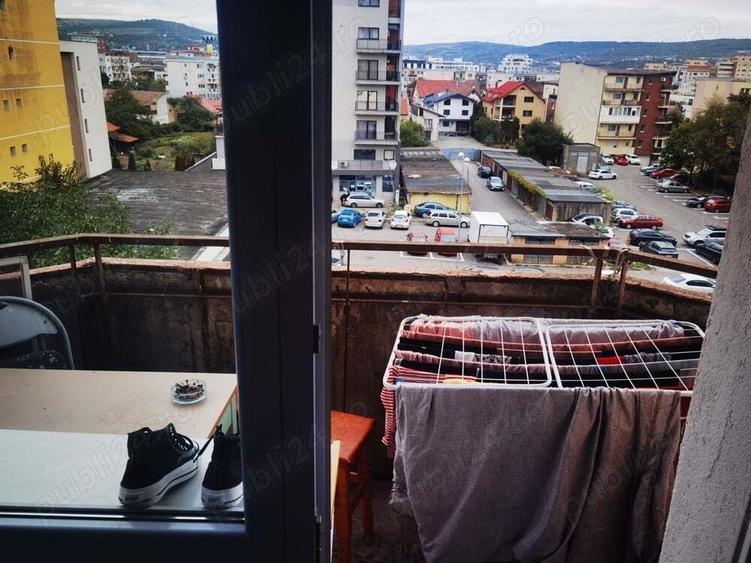 Camera de inchiriat marasti pentru o tanara fata. - 7