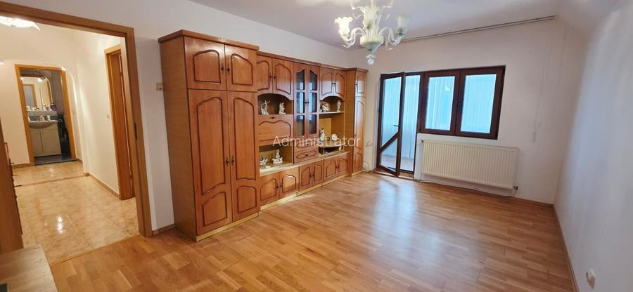 Miorita PTTR 2 camere decomandat spatios