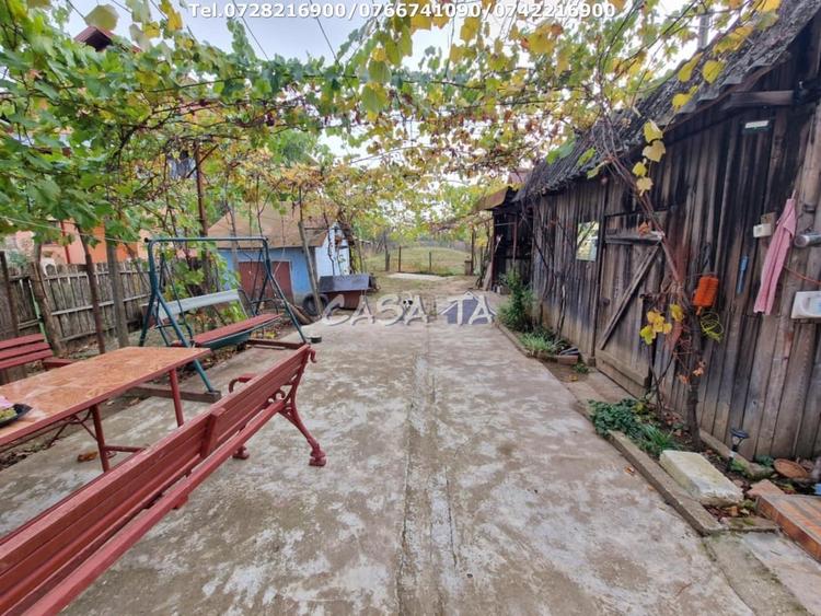 Casa P+1+M situata in Targu Jiu, Aleea Sf. Dumitru - 16